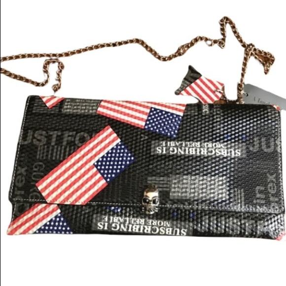Skull flag purse 6x11.5” - Picture 1 of 9